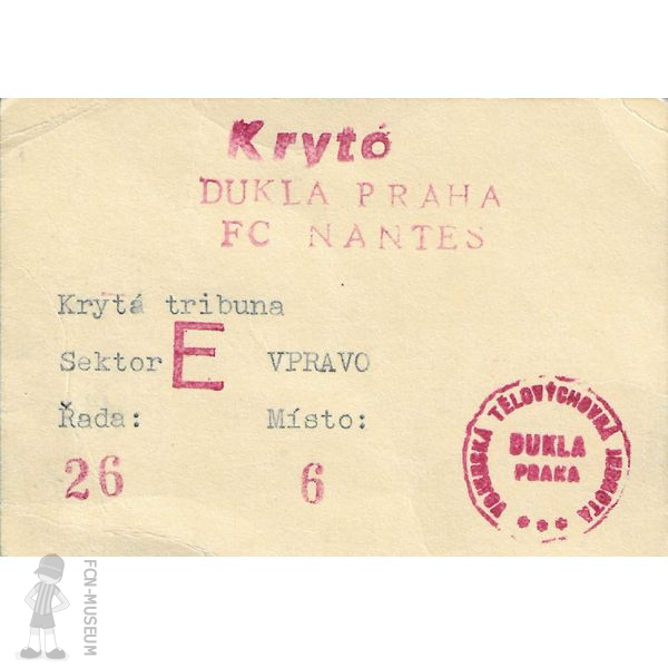 1977-78 16ème aller Dukla Prague Nantes b
