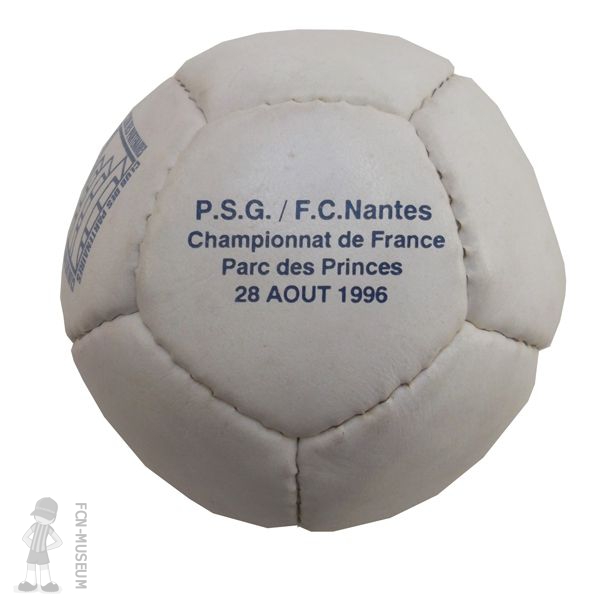 1996-97  4eme j PSG Nantes