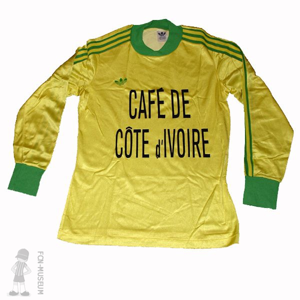 Maillot 1975-76