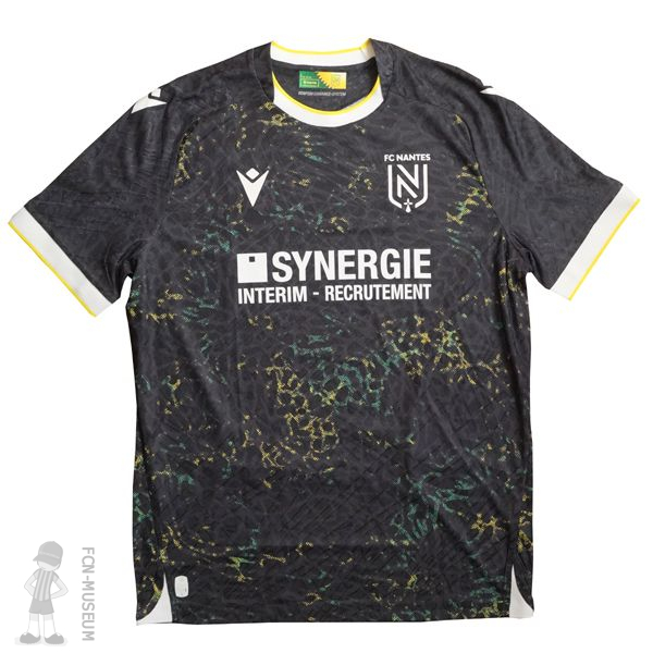 Maillot 2026-27 ext